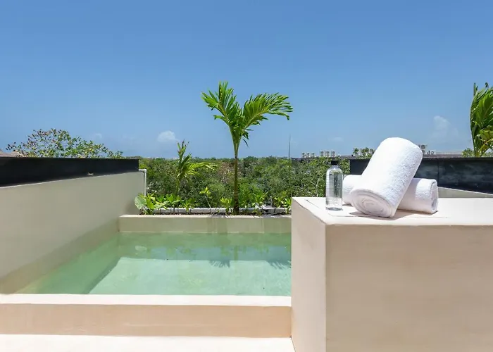 Kuukum Tulum
