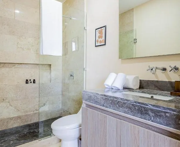 Kuukum Hotel 4*