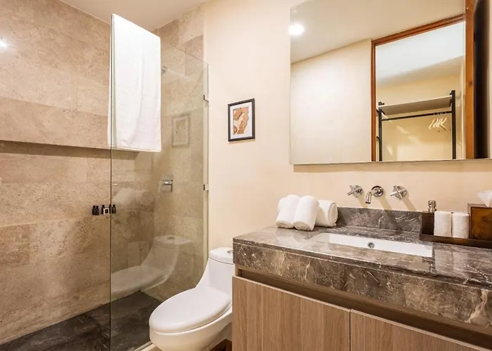 Kuukum Hotel 4*